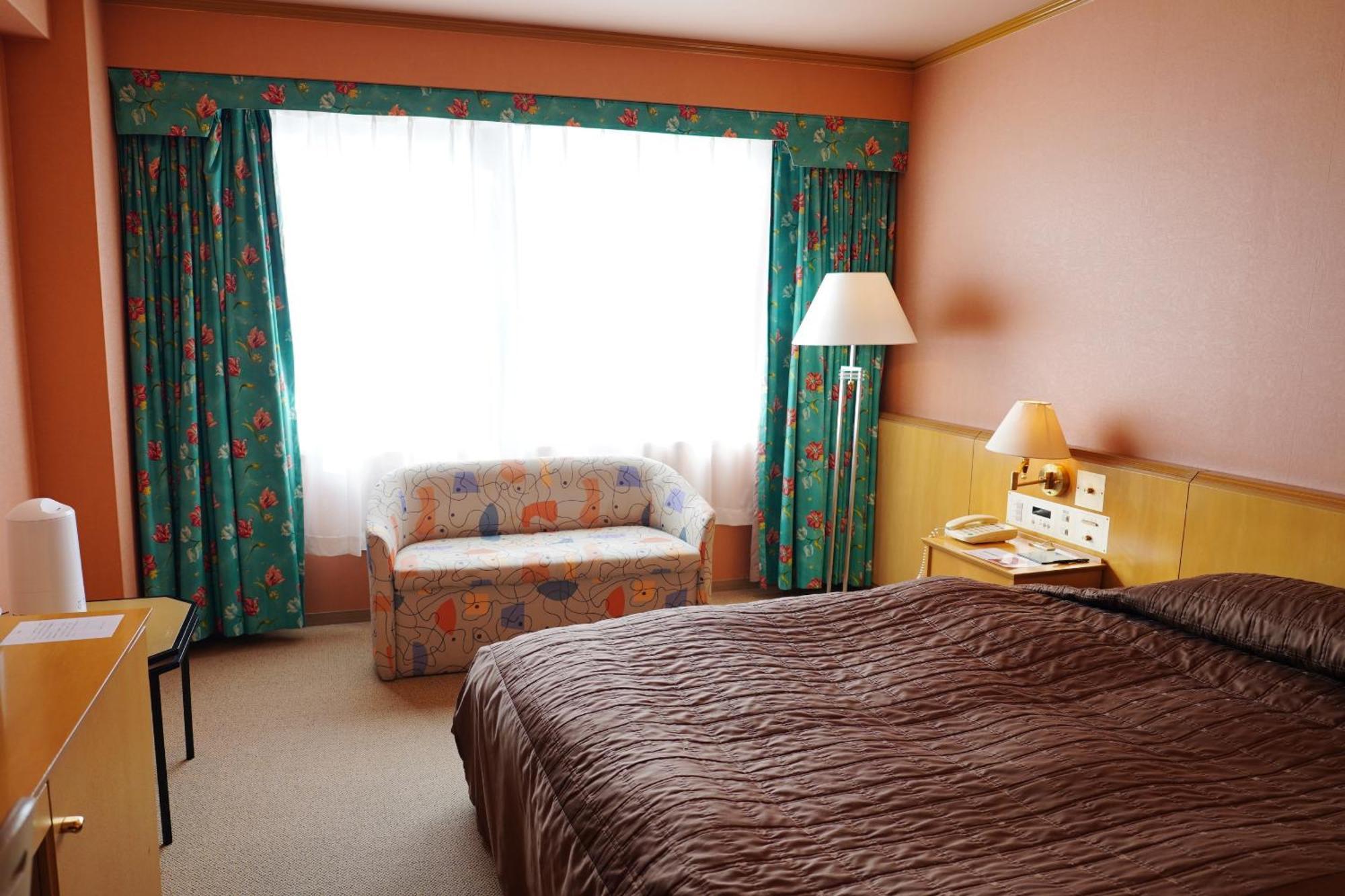 Yuzawa Royal Hotel Eksteriør bilde